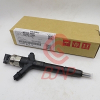 Injector 095000-5600 1645A041 1465A257